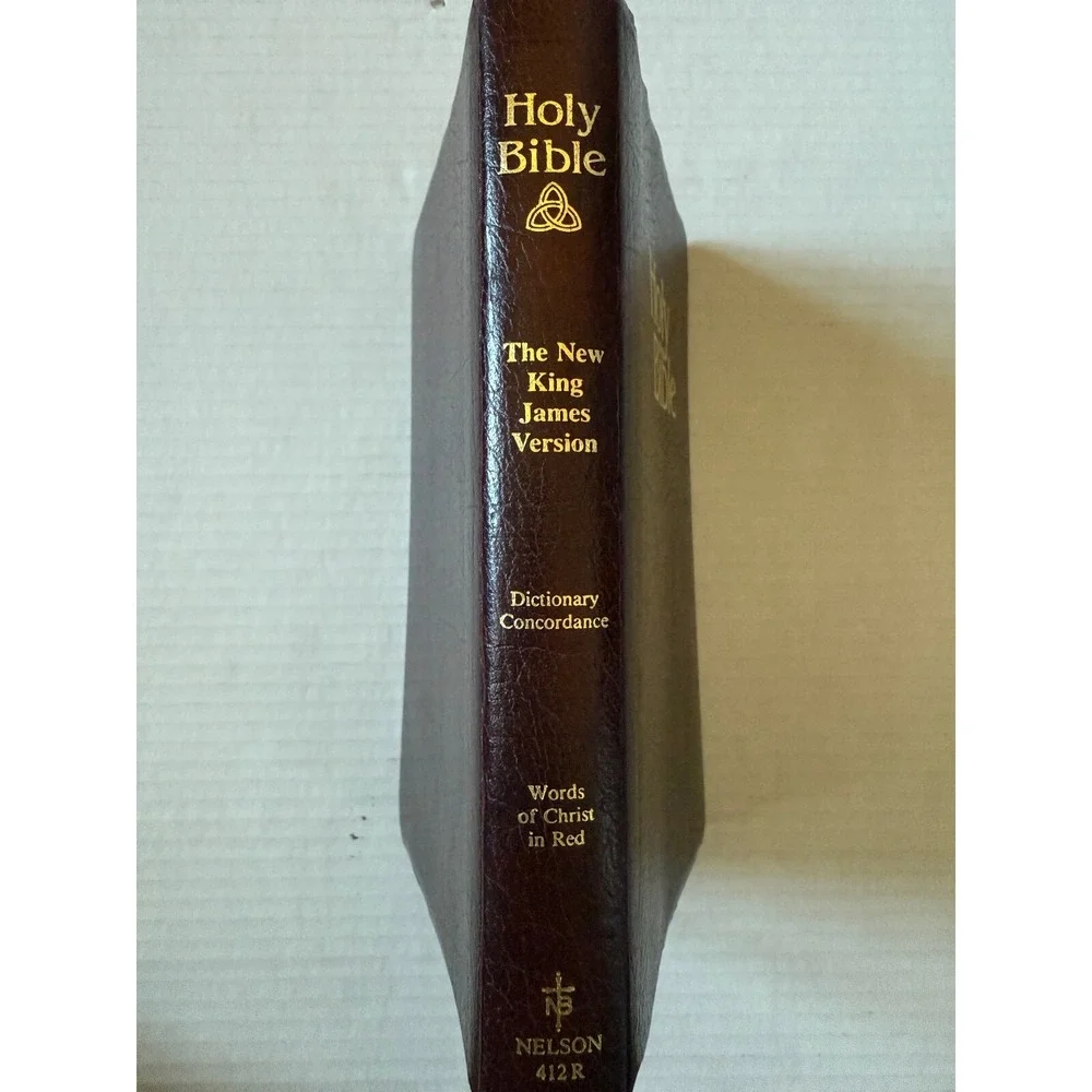 Holy Bible‎ New King Jam Ver Nelson Red Letter Concise Dictionary Concord 1982